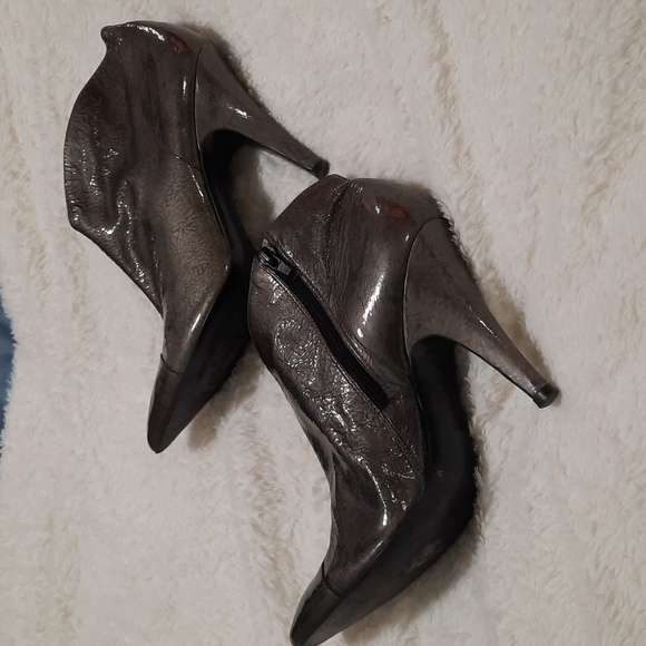 BCBGirls Shoes - Picture 3 of 7